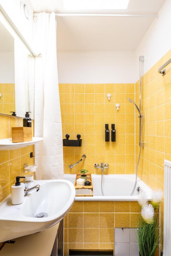 Fewo Ahrperle-Modernes Apartment-Balkon-Kurviertel Bad Neuenahr-Ahrweiler Exteriör bild